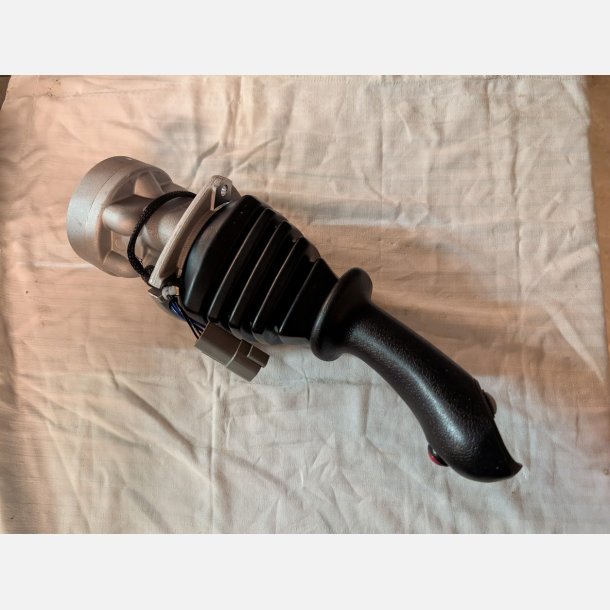 Joystick komplet lettere brugt.